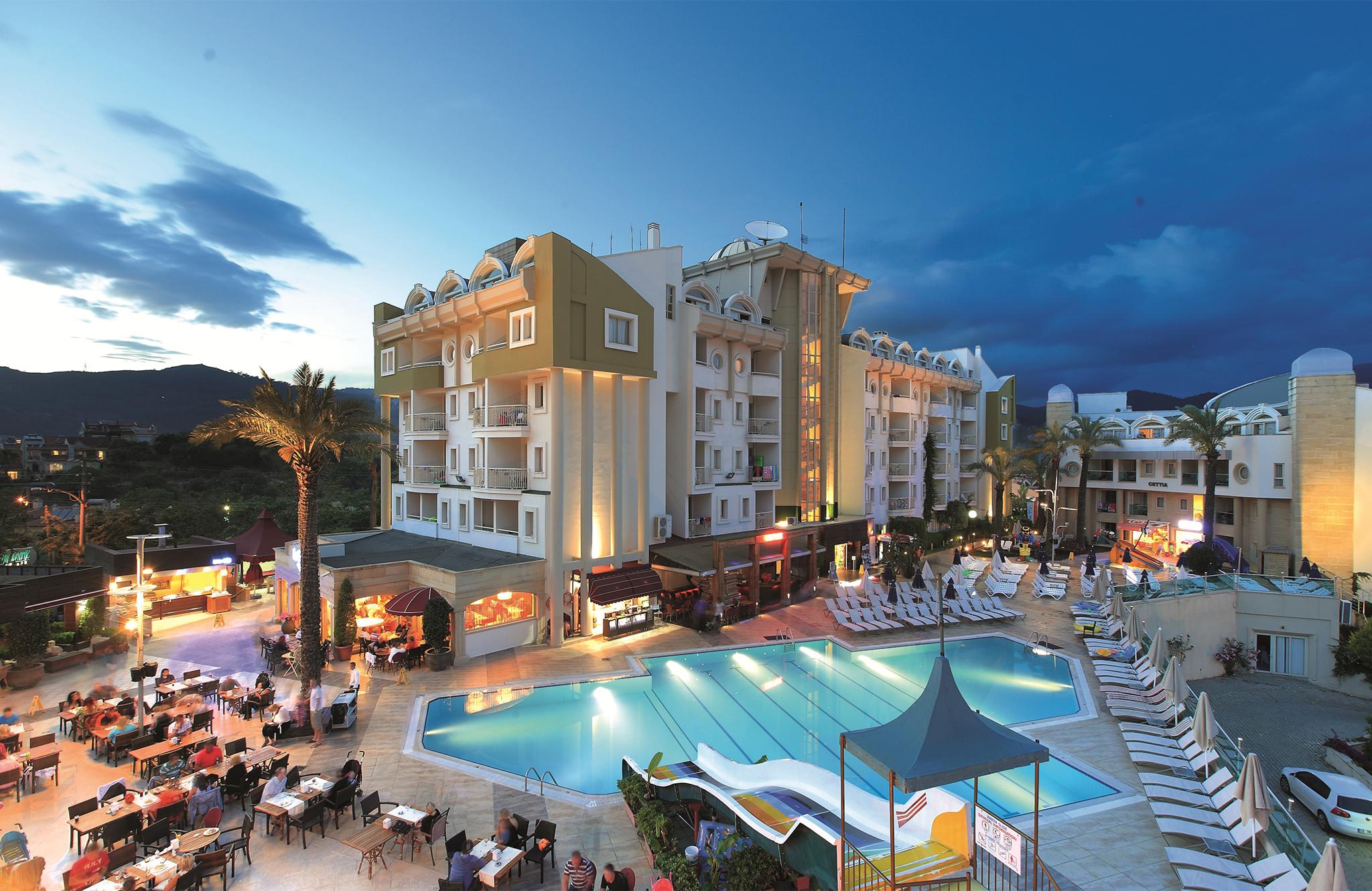 Grand Cettia Hotel มาร์มาริส ภายนอก รูปภาพ