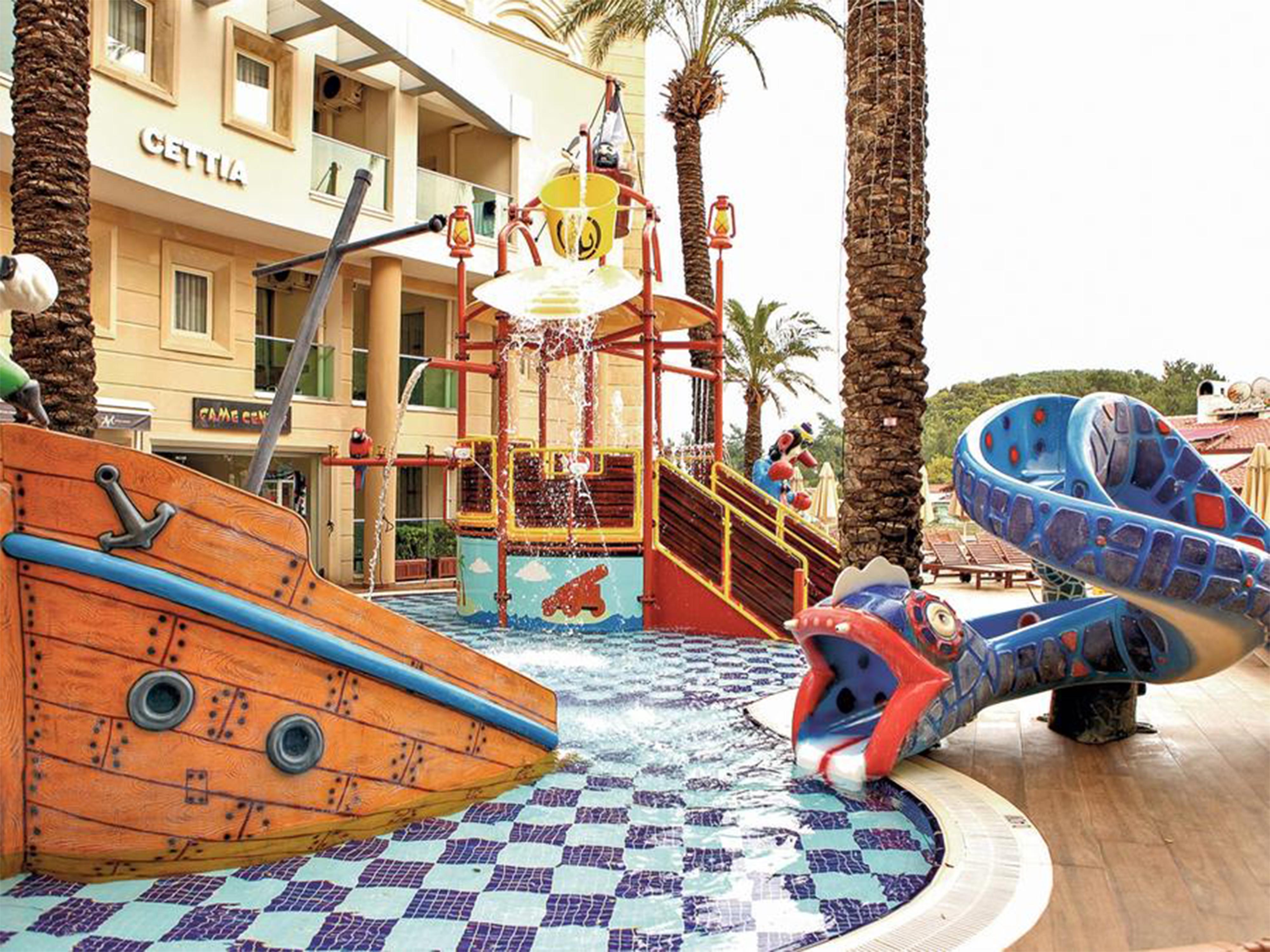 Grand Cettia Hotel มาร์มาริส ภายนอก รูปภาพ